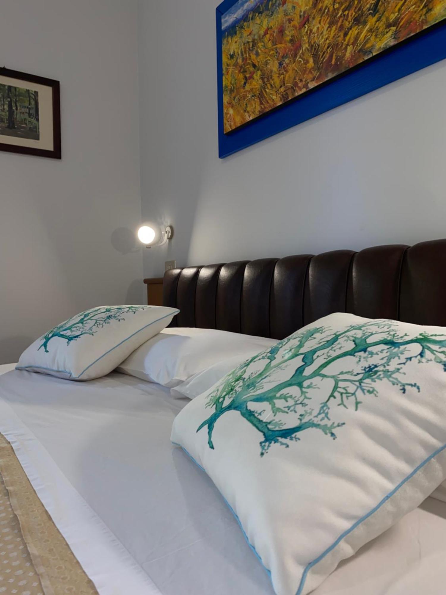 Hotel Astoria Pineto Eksteriør billede
